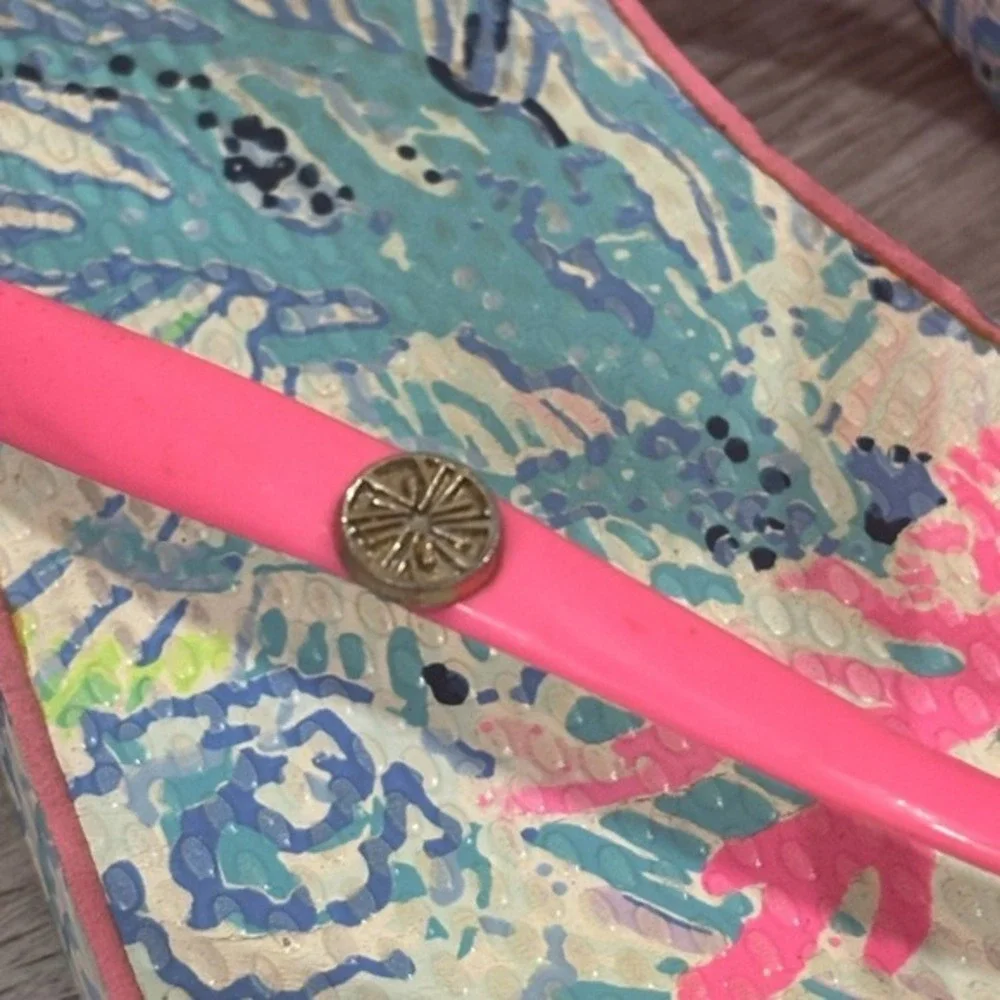 Lilly Pulitzer Pink Tropical Print Flip Flop Sandals Beach Shoes Womens